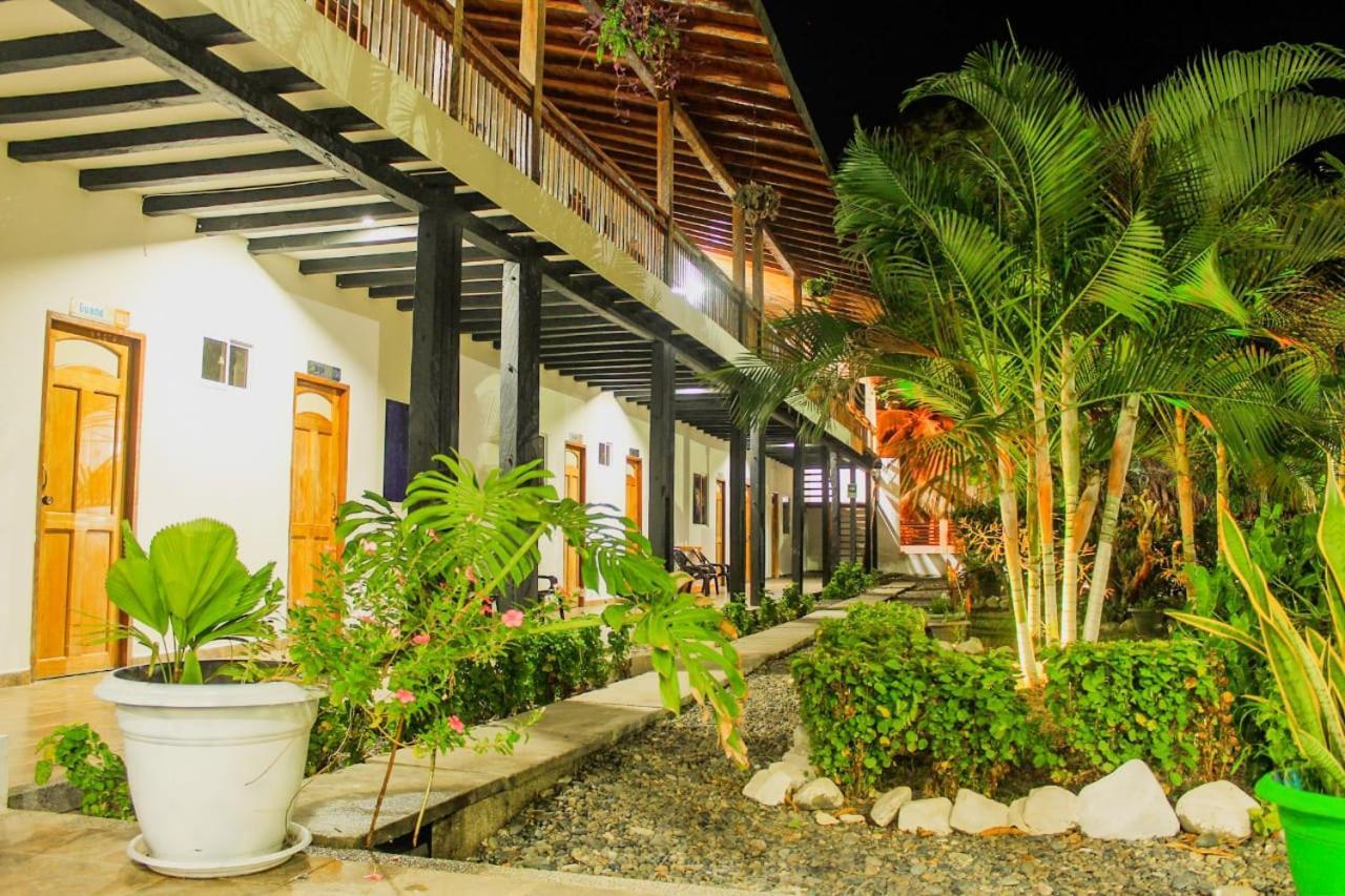 Hotel Mares Capurganá Exterior photo